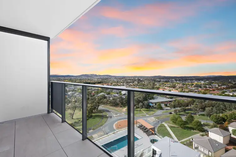 1208/90 Swain Street, Gungahlin ACT 2912