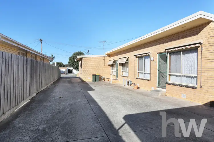 2/53 Heytesbury Street, Herne Hill VIC 3218