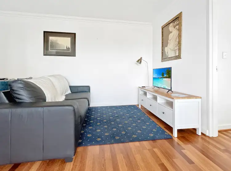 Second view of Homely apartment listing, 8/211 Hotham St, Ripponlea VIC 3185