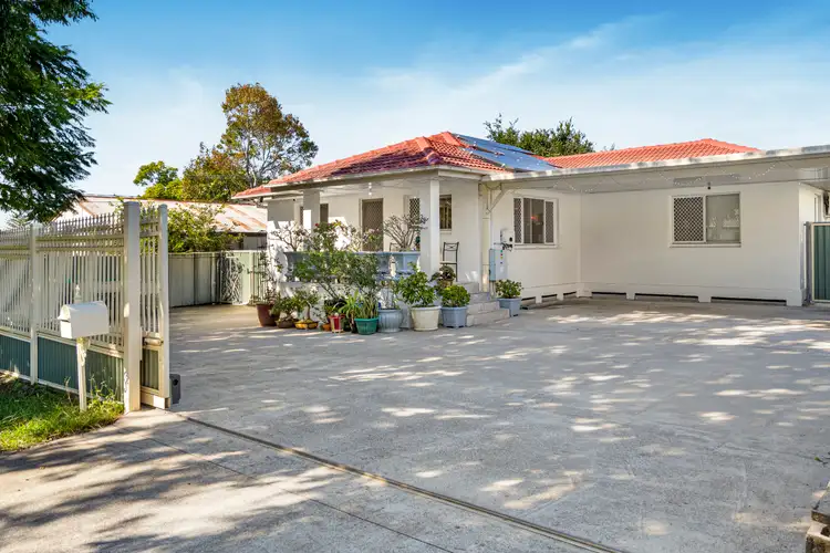15 Sandpiper St, Inala QLD 4077