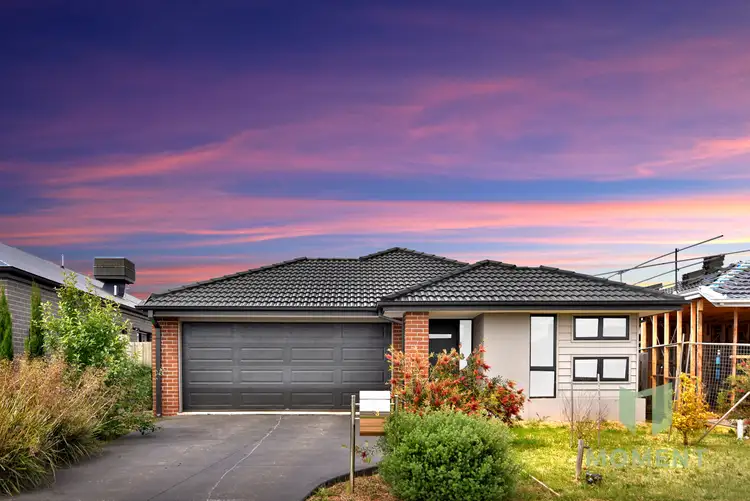 23 Meighen Circuit, Melton South VIC 3338