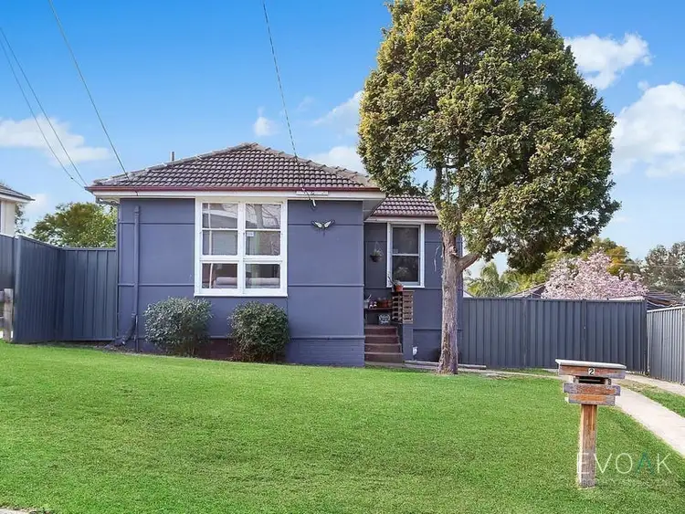 2 Ian St, Lalor Park NSW 2147