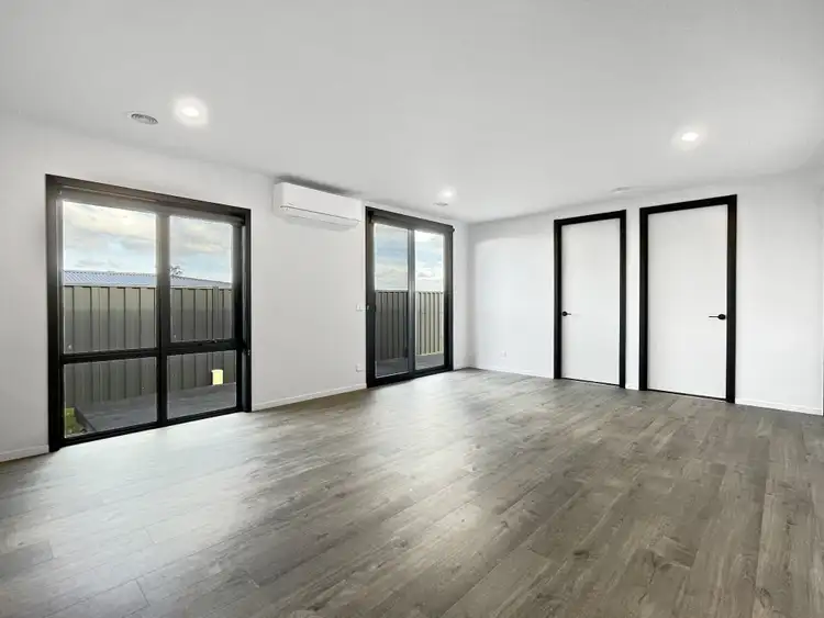 Fourth view of Homely house listing, 2 Snowbasin Court, Pakenham VIC 3810