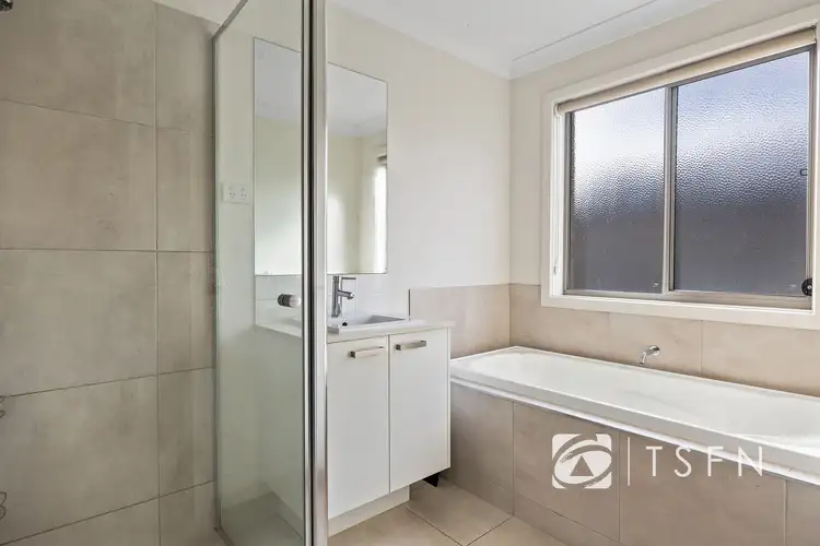 Fifth view of Homely unit listing, 4/20a Emmett St, Golden Square VIC 3555