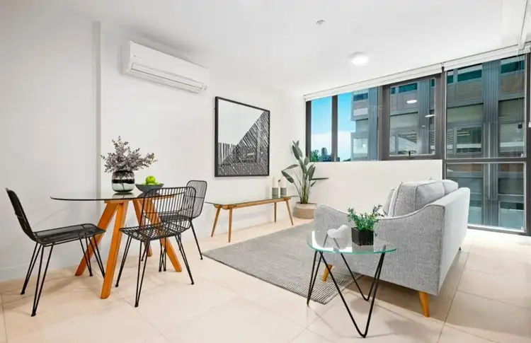 704/12 Queens Road, Melbourne VIC 3004