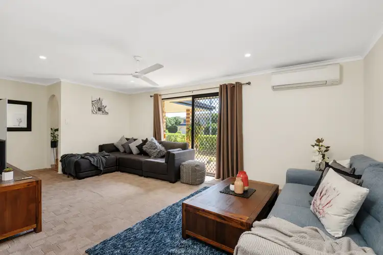 Second view of Homely house listing, 2 Killarney Cres, Capalaba QLD 4157