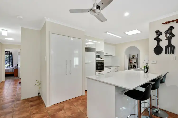 Fifth view of Homely house listing, 2 Killarney Cres, Capalaba QLD 4157