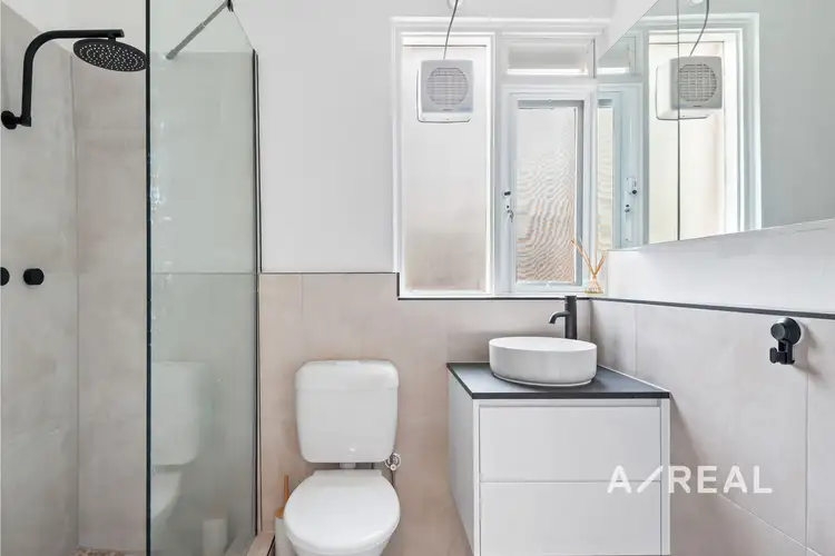 Fifth view of Homely apartment listing, 4/50 Robert Street, Bentleigh VIC 3204