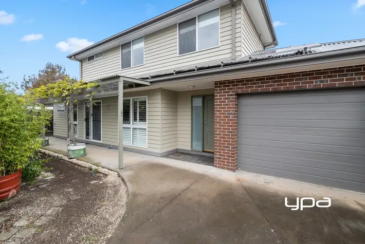 6A Eadie St, Sunbury VIC 3429