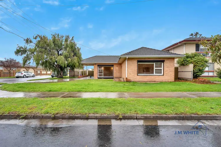 88 Riverside Dr, Fulham SA 5024