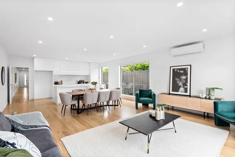 41A Glencara St, Avondale Heights VIC 3034
