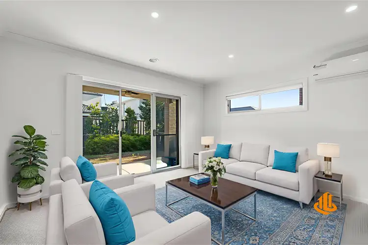 4 Liberator Dr, Point Cook VIC 3030
