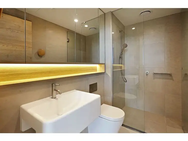 Fourth view of Homely apartment listing, 802/12 Queens Road, Melbourne VIC 3004