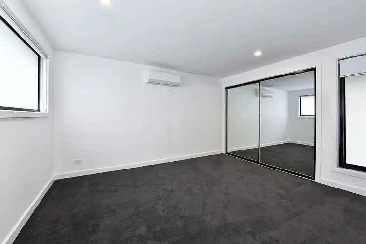 Second view of Homely townhouse listing, 3/143 Mascoma St, Strathmore VIC 3041
