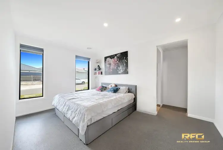 Fifth view of Homely house listing, 21 Wilderness Rd, Fraser Rise VIC 3336