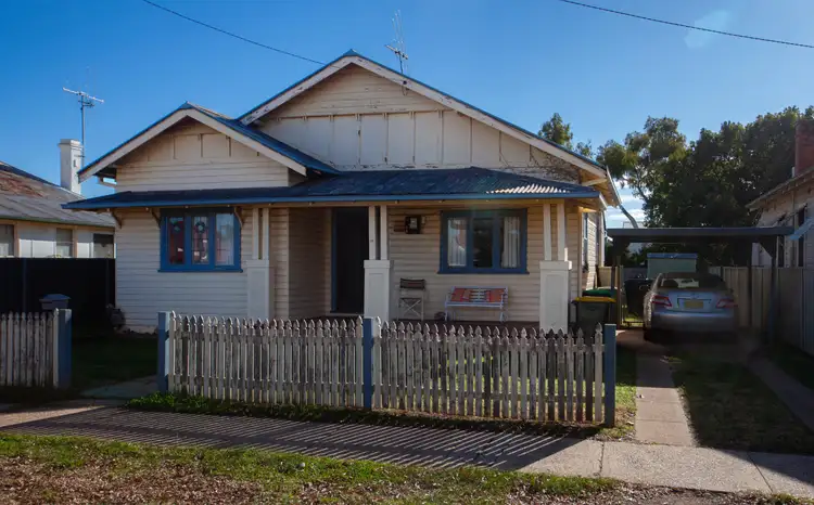 38 Maxwell St, Wellington NSW 2820