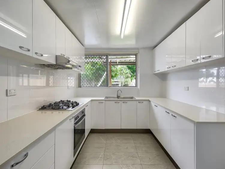 Second view of Homely studio listing, Room 3 - 4 Abingdon Street, Woolloongabba QLD 4102