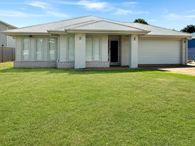 Second view of Homely house listing, 8 Hunter Street, Burnett Heads QLD 4670