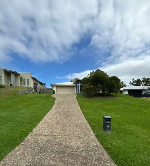 13 Gordon Dr, Upper Coomera QLD 4209