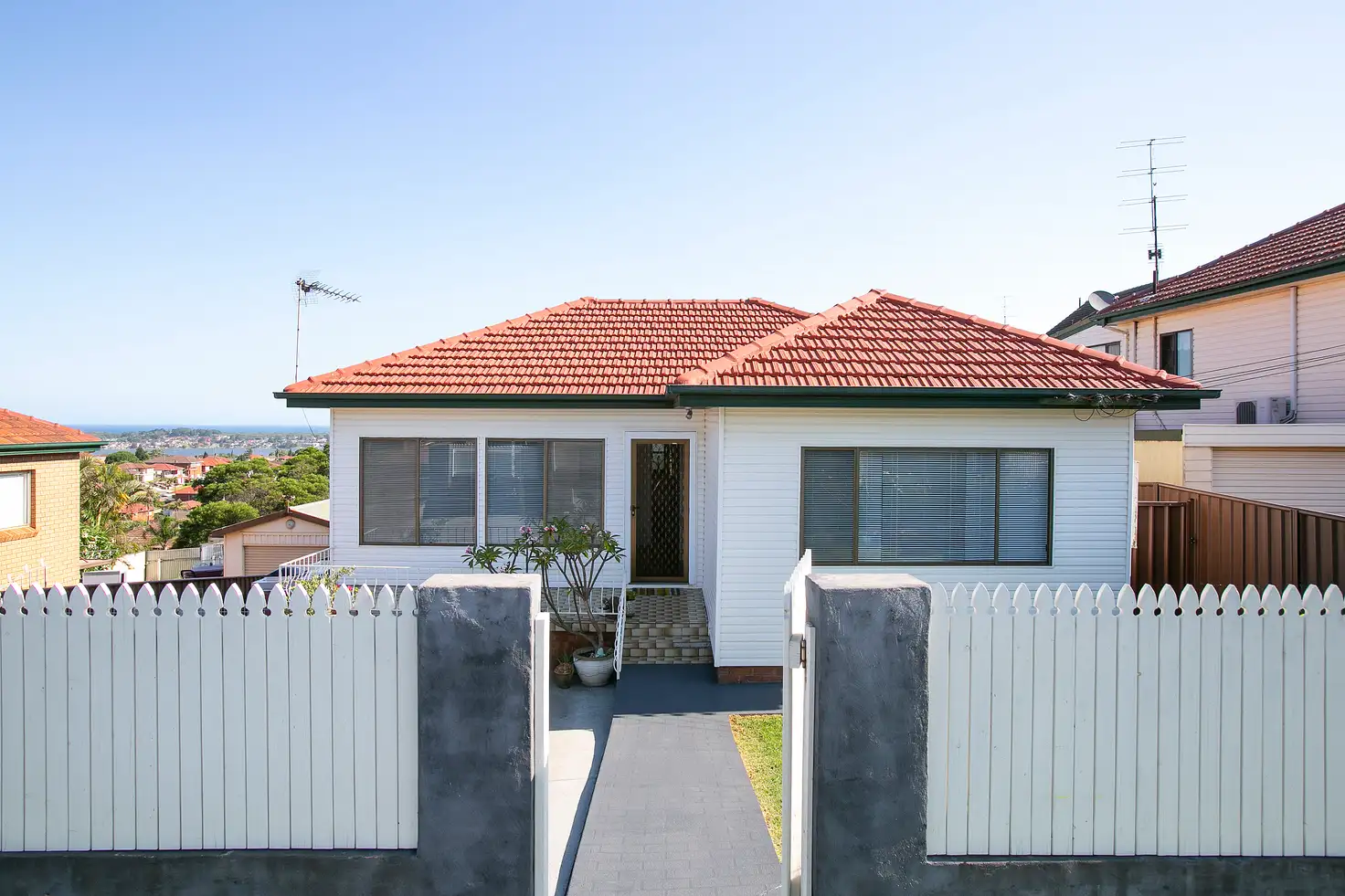 Main view of Homely house listing, 201 Flagstaff Rd, Lake Heights NSW 2502