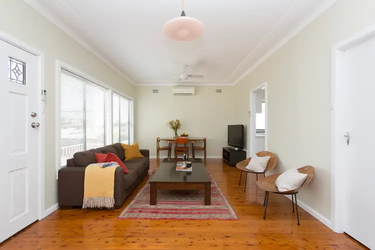 Second view of Homely house listing, 201 Flagstaff Rd, Lake Heights NSW 2502