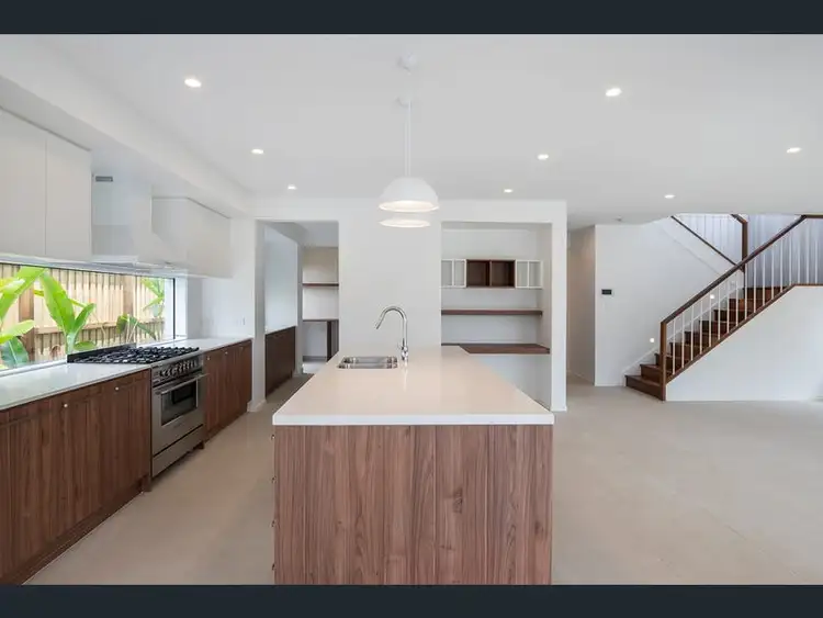 Second view of Homely house listing, 7 Riverina Ct, Nerang QLD 4211