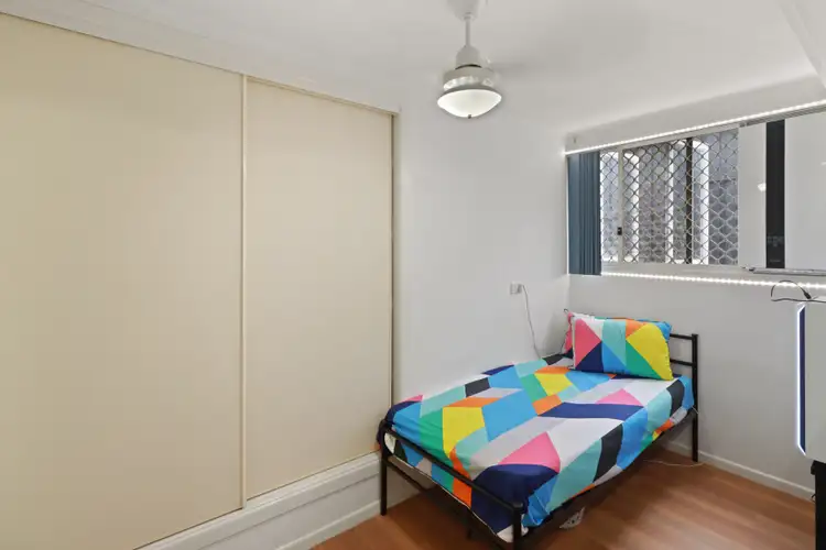 Room 4 - 499B Moggill Rd, Indooroopilly QLD 4068