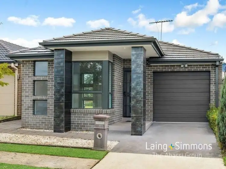 6 Colman Close, Ropes Crossing NSW 2760