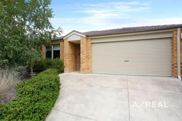9 Chong Court, Berwick VIC 3806
