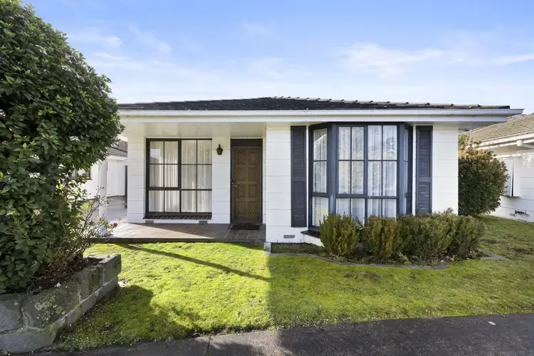 Main view of Homely townhouse listing, 11/464 Wendouree Parade, Lake Wendouree VIC 3350