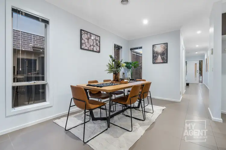 Fourth view of Homely house listing, 48 Highbury Cct, Craigieburn VIC 3064