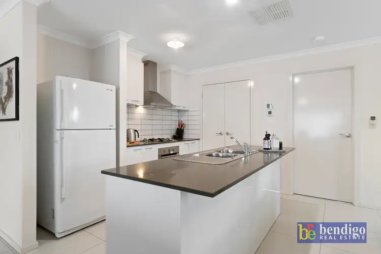 Fourth view of Homely house listing, 2 Rothschild Close, Epsom VIC 3551