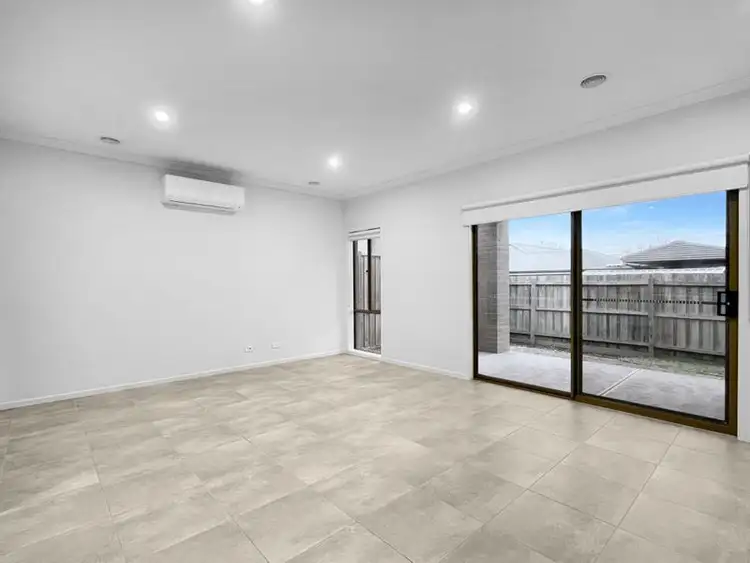 Second view of Homely house listing, 17 Diddley Cl, Cranbourne East VIC 3977