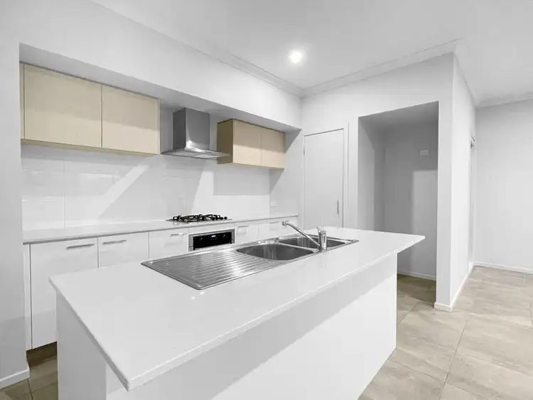 Fourth view of Homely house listing, 17 Diddley Cl, Cranbourne East VIC 3977