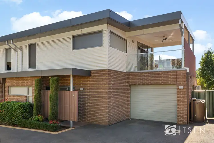Main view of Homely townhouse listing, 4/17 Bobs Street, Bendigo VIC 3550