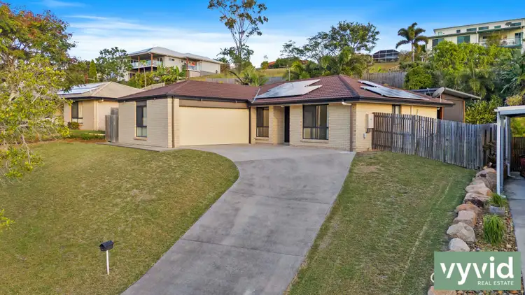30 Waratah St, Kin Kora QLD 4680