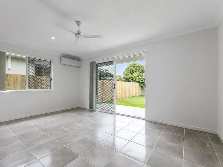 Second view of Homely semi-detached listing, 1/27 North Rd, Wynnum West QLD 4178