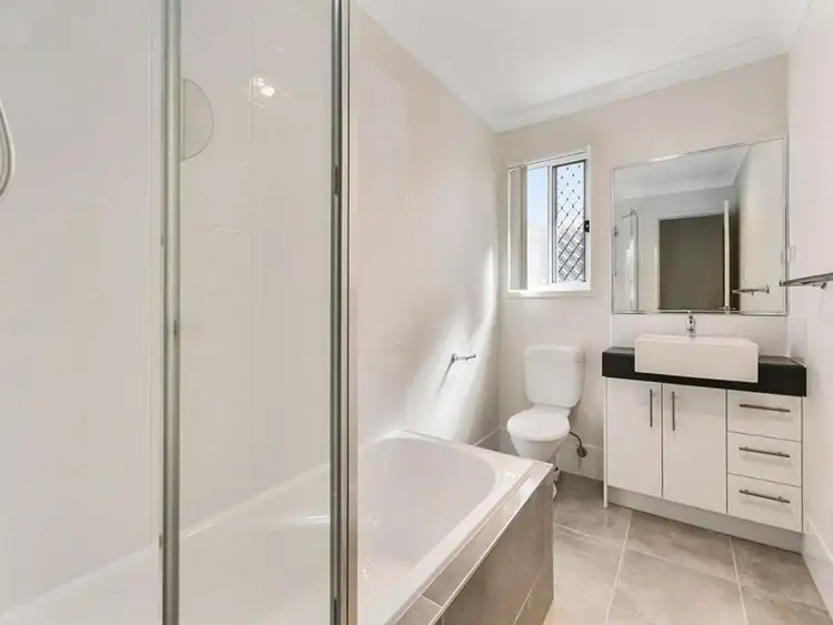 Fourth view of Homely semi-detached listing, 1/27 North Rd, Wynnum West QLD 4178