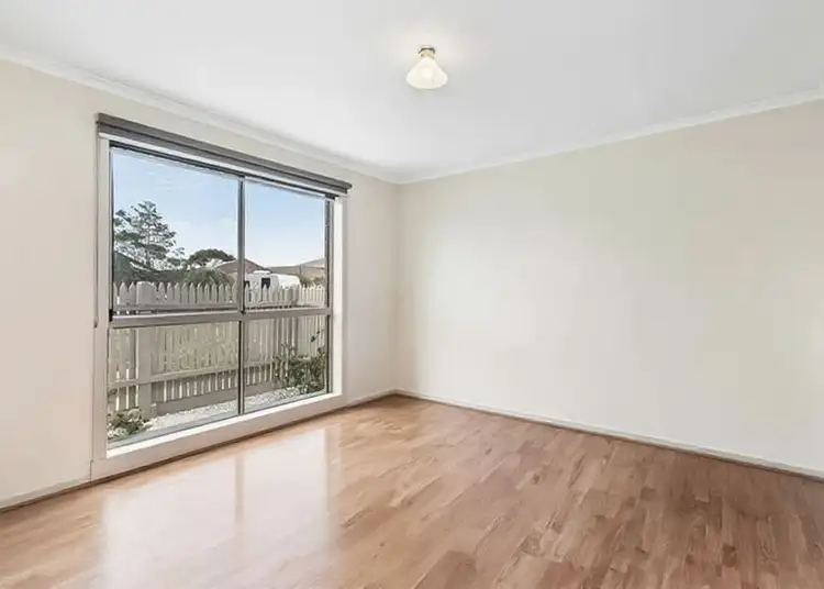 Fourth view of Homely unit listing, 2/10 Westleigh Pl, Keilor East VIC 3033
