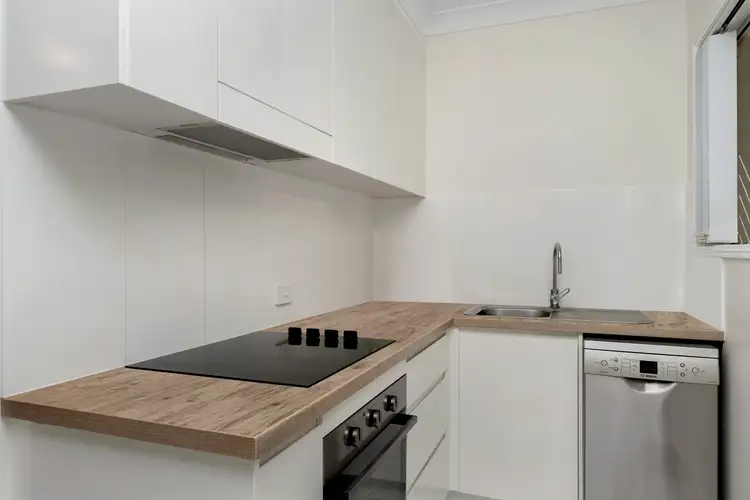Third view of Homely unit listing, 6/30 Welsh St, Rosslea QLD 4812