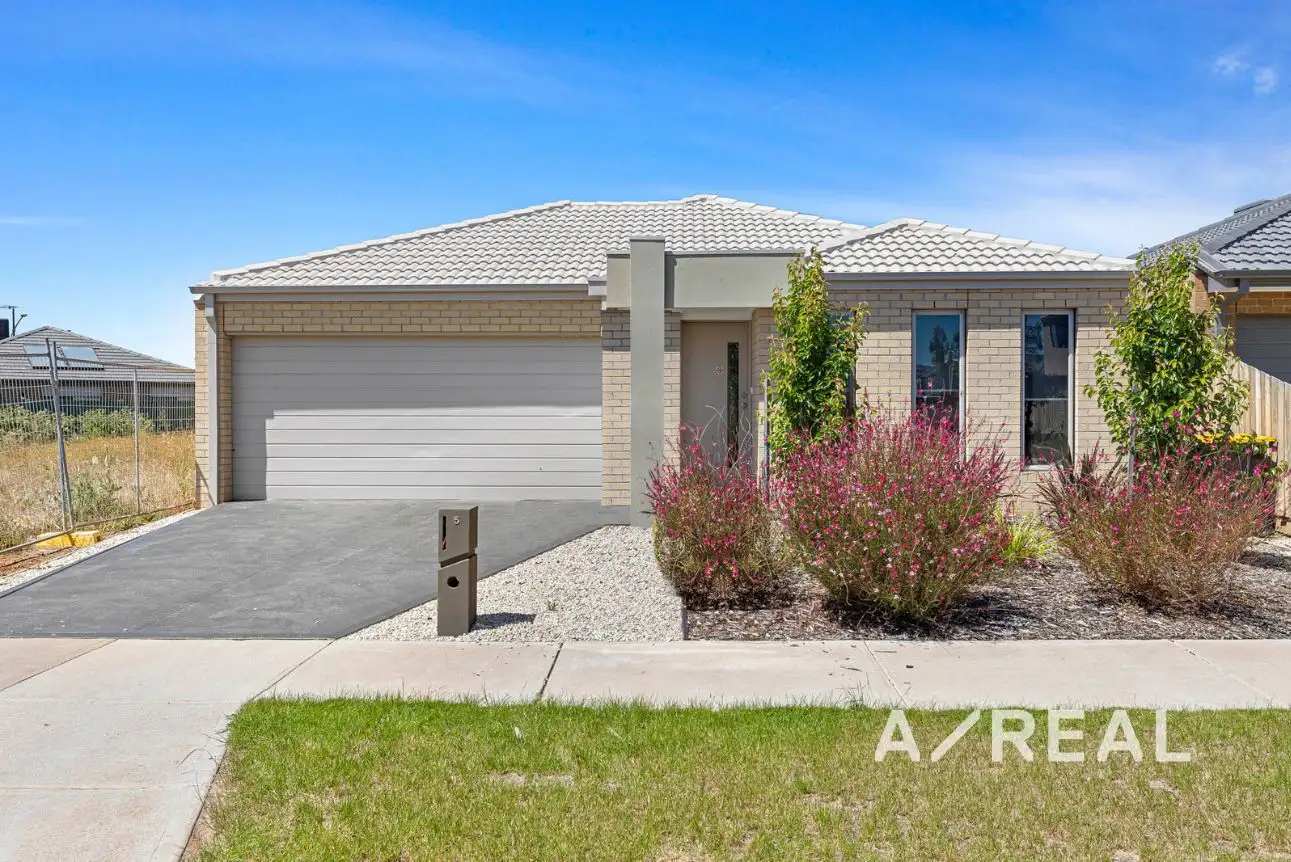 Main view of Homely house listing, 5 Clauscen Avenue, Weir Views VIC 3338