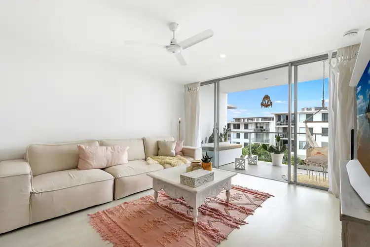 4403/1 Waterford Ct, Bundall QLD 4217