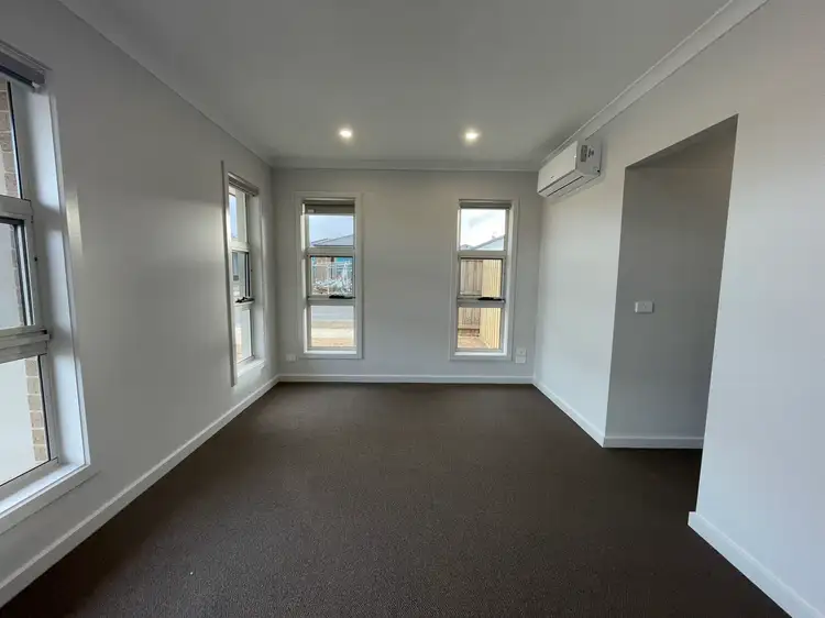 Fourth view of Homely house listing, 20 Fabius Way, Manor Lakes VIC 3024