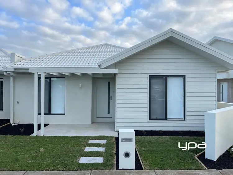 752 Elizabeth Dr, Sunbury VIC 3429