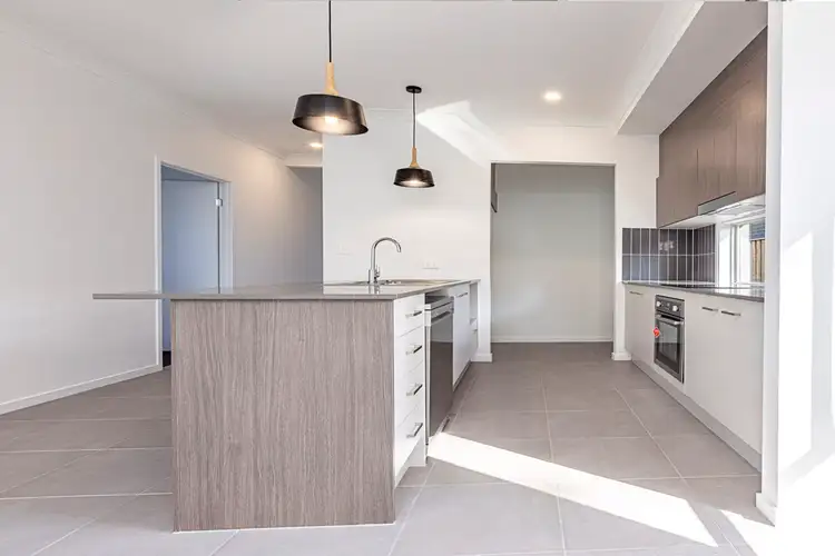 Fifth view of Homely house listing, 7 Magnolia St, Pallara QLD 4110