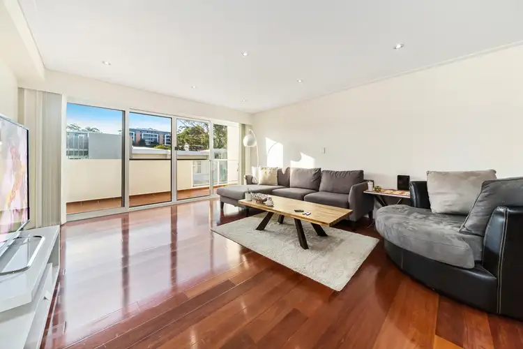 29-33 Dumaresq Street