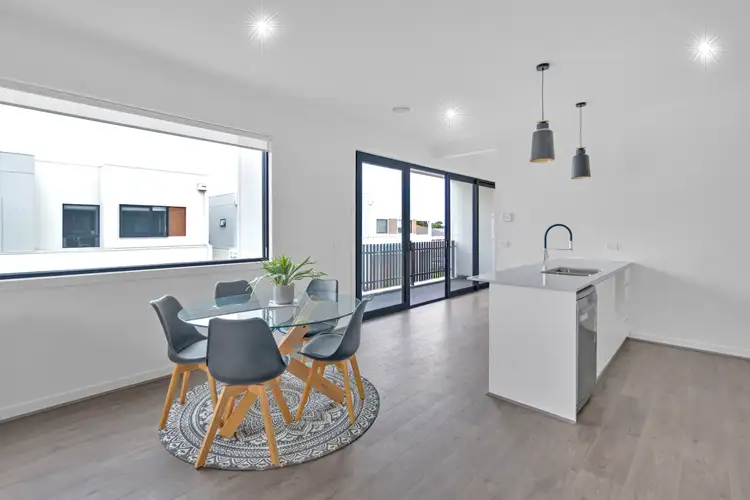 Fifth view of Homely townhouse listing, 7 Shoreline Cr, Carrum Downs VIC 3201