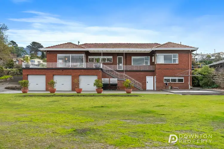 1 Lowestoft Ave, Berriedale TAS 7011