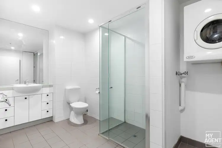 Third view of Homely apartment listing, 609/422 Collins St, Melbourne VIC 3000