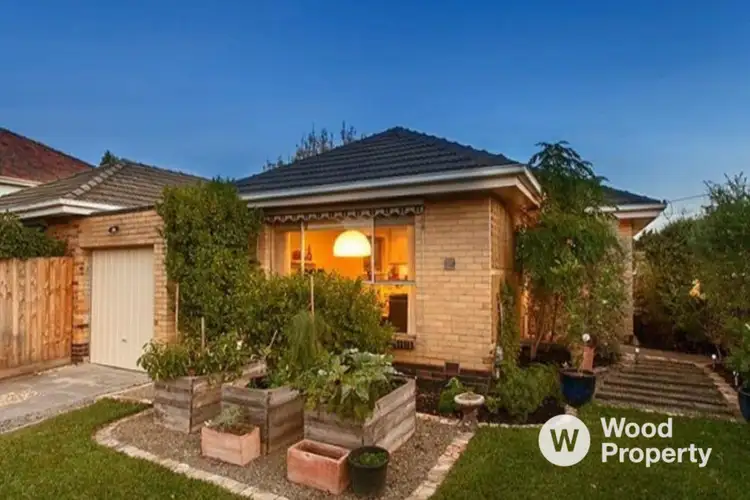2/10 Dalny Rd, Murrumbeena VIC 3163